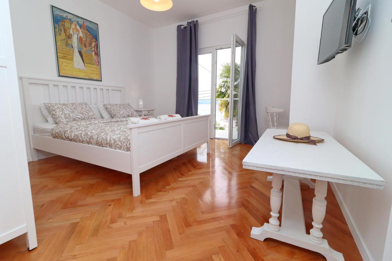 Holiday Home Rosemary Клек Экстерьер фото