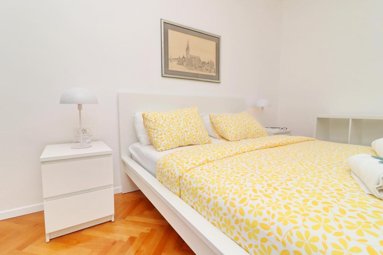 Holiday Home Rosemary Клек Экстерьер фото